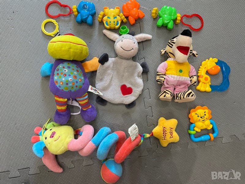 Лот бебешки дрънкалки и играчки, снимка 1