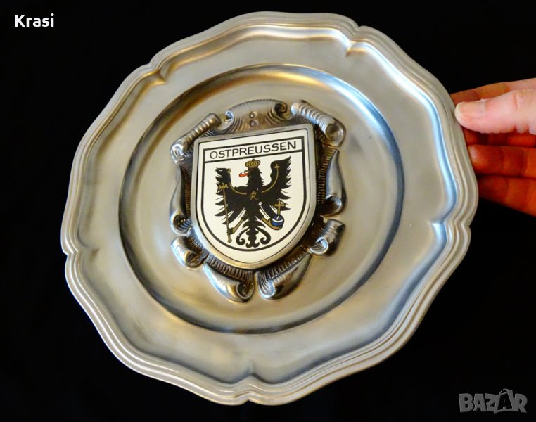 Калаена чиния с орел,корона,жезъл,700 гр., снимка 1