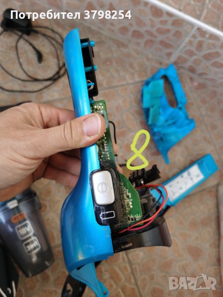 Вертикална прахосмукачка Philips FC6404 18V, снимка 1