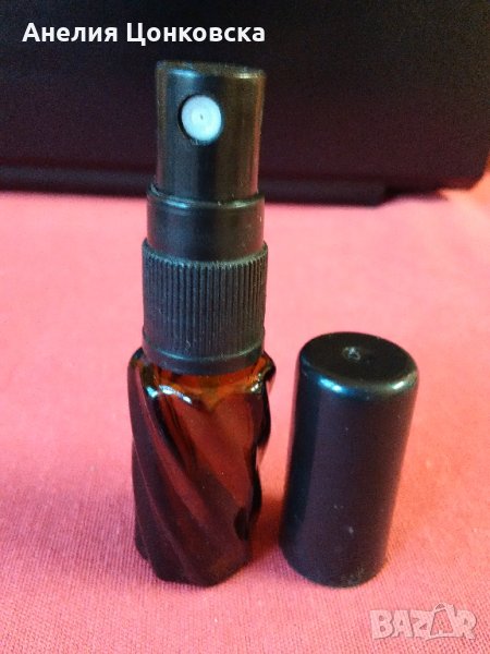Старо шишенце за парфюм с пулверизатор, снимка 1