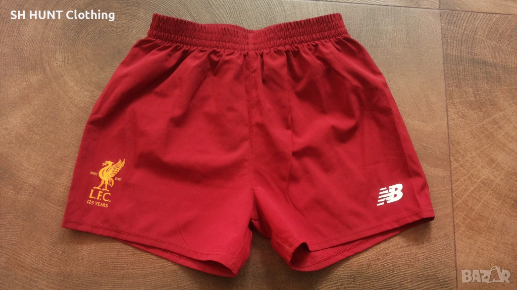 NEW BALANCE FC LIVERPOOL Kids Footbal Shorts раз. 4-5 години/ 110 см детски футболни панталони 20-59, снимка 1