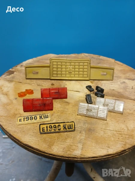 LADA 2107 части за руска играчка., снимка 1