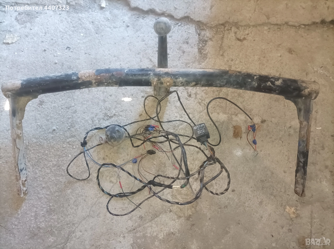 Теглич за Школата Октавия комби, снимка 1