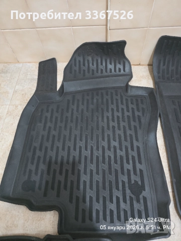 Гумени стелки Perflex за Голф 5/6, снимка 2 - Аксесоари и консумативи - 52996476