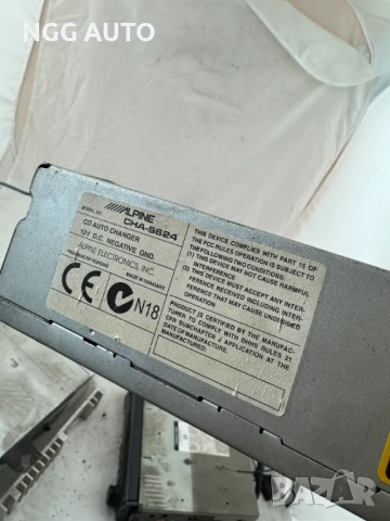 Пълна OEM Alpine Premium Audio & Navigation система за Jeep Grand Cherokee, снимка 9 - Части - 51422643