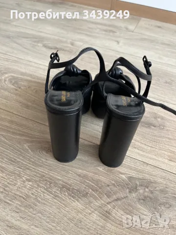 Saint Laurent YSL високи сандали ОРИГИНАЛНИ, снимка 4 - Сандали - 49563239
