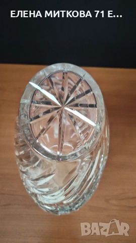 Тежка и голяма овална ваза ръчно рязан кристал, снимка 9 - Вази - 52900502