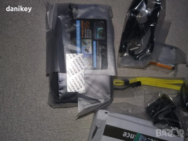 Нова водо- и удароустойчива екшън камера FUJIFILM FinePix XP140, снимка 3 - Фотоапарати - 52975097