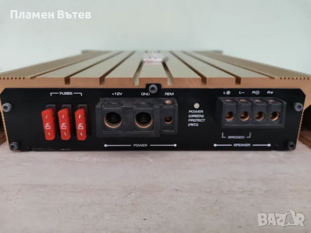 Мощен двуканален усилвател Ultimate DT2-800, снимка 3 - Ресийвъри, усилватели, смесителни пултове - 49843821