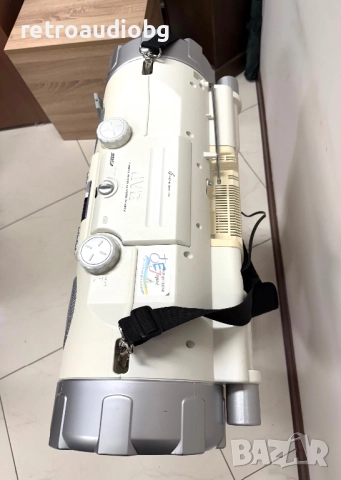 🔉Колекционерски радио CD бумбокс JVC RV-NB20W + дистанционно управление🔉, снимка 7 - Радиокасетофони, транзистори - 52966828
