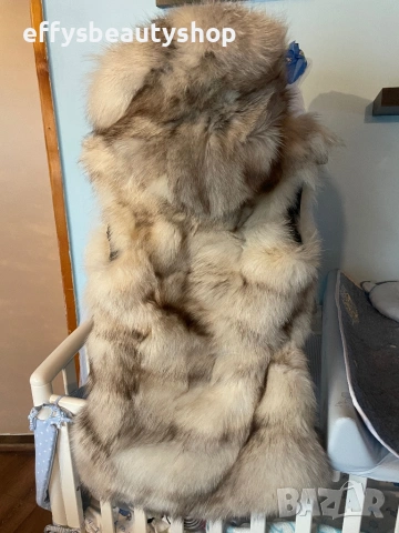 Елек от сребърна лисица с качулка, снимка 4 - Елеци - 53185087