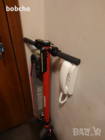 Електрическа тротинетка Raider, снимка 3 - Скейтборд, ховърборд, уейвборд - 50212651