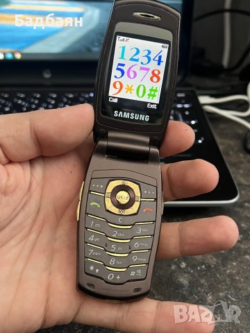 Телефон Samsung с капаче , снимка 4 - Samsung - 43096566