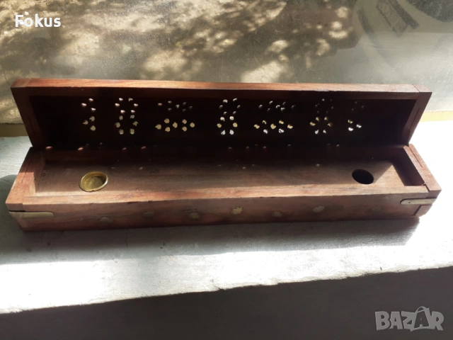 Стара дървена кутия с месинг - ароматизатор, снимка 4 - Антикварни и старинни предмети - 53424656