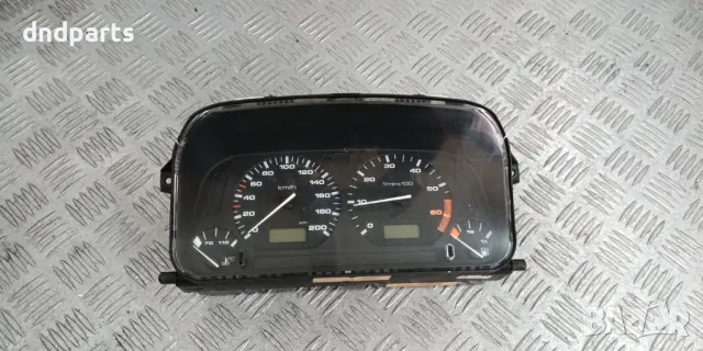 Километраж VW Polo 1997г.	