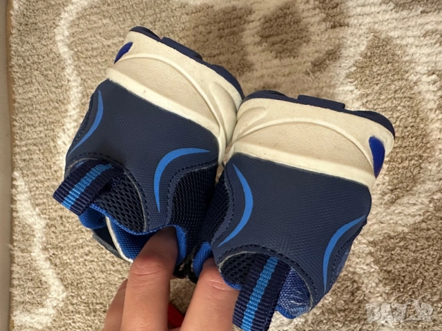 Светещи обувки за момче 27 номер, снимка 6 - Детски обувки - 53557347