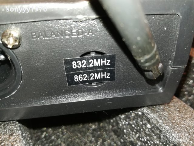 SHURE БЕЗЖИЧНИ МИКРОФОНИ С КУФАР 2501222019, снимка 11 - Микрофони - 35560898