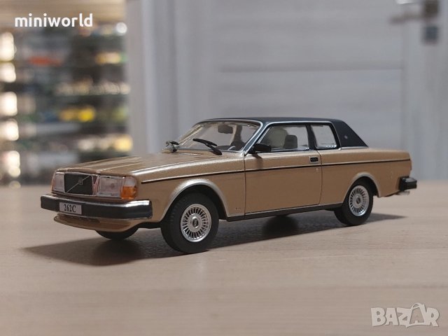 Volvo 262C Bertone 1977 - мащаб 1:43 на Atlas моделът е нов в кутия, снимка 1 - Колекции - 43620936