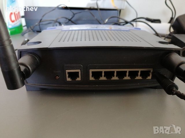 Рутер Linksys BEFW11S4 Ver. 2.1, снимка 3 - Рутери - 34610850