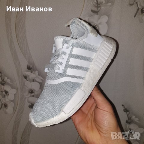 ADIDAS NMD_R1 оригинални маратонки номер 36 2/3 , снимка 2 - Маратонки - 44052719