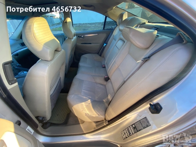 Продавам Волво S60 2.4D, снимка 7 - Автомобили и джипове - 52486670