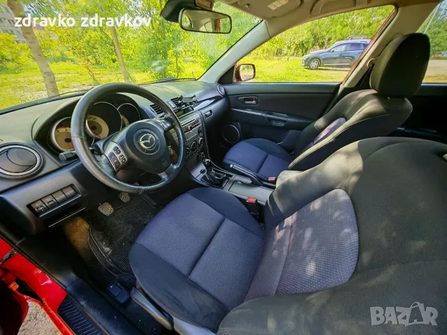 Mazda 3, снимка 8 - Автомобили и джипове - 50378444