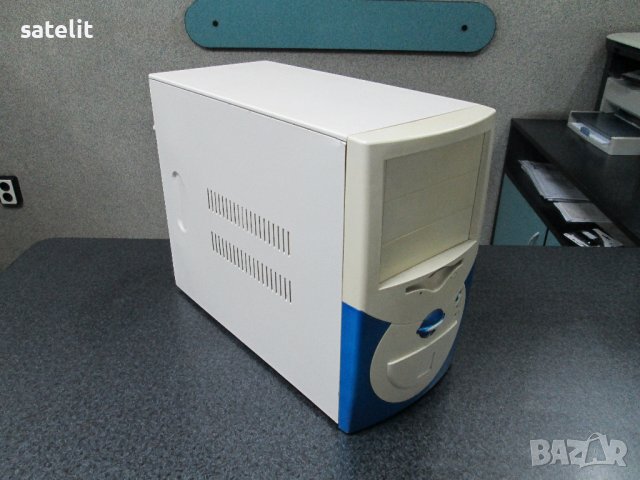 Продавам монитори IBM-17" и запазени компютърни кутии, снимка 7 - Монитори - 39355342