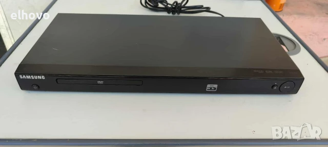 DVD player Samsung DVD-P390, снимка 2 - Плейъри, домашно кино, прожектори - 50781429