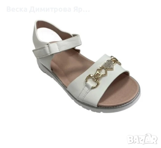 Модерни детски сандали със златиста верижка за изисканата млада дама, снимка 3 - Детски обувки - 51193664