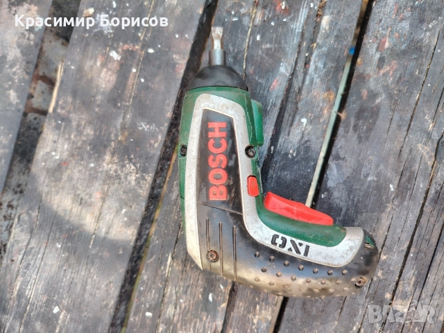 акумулаторна отверка Bosch , снимка 2 - Отвертки - 51475030