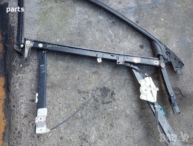 Преден Ляв Стъклоповдигач Ауди А4 Б6 - Б7
- 8E0837629, снимка 5 - Части - 50706273