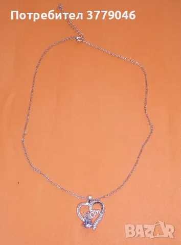 Колие с кристали , снимка 2 - Колиета, медальони, синджири - 49583830