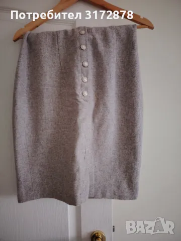 Вълнена пола с висока талия