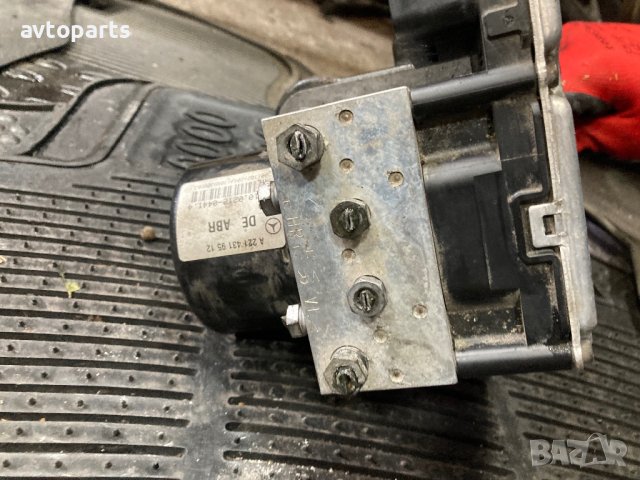 Mercedes w221 s350cdi 258кс 4matic ABS, снимка 4 - Части - 43090803