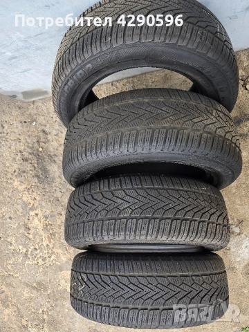 Зимни гуми 4 броя Semperit 215/60R17 