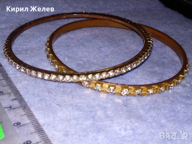 ДВЕ КРИСТАЛНИ БРОНЗИРАНИ АР ДЕКО СТИЛ СТОМАНЕНИ ГРИВНИ 37975, снимка 6 - Гривни - 40836384