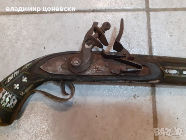 Красив автентичен кремъчен пистолет от 19 век,пищов,оръжие, снимка 2 - Колекции - 52016403