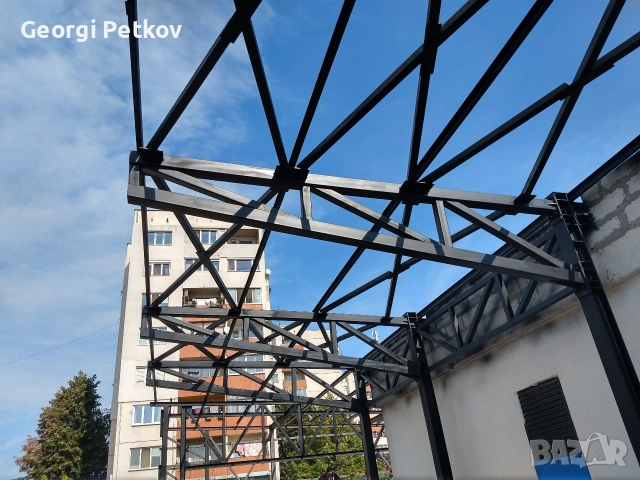 изработка на метални конструкции огради парапети и всичко от метал., снимка 4 - Гаражни врати - 53111721