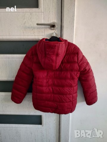 Червено яке размер 110/116, снимка 2 - Детски якета и елеци - 38196012