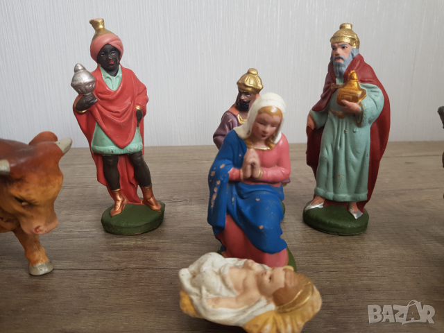 Стари фигури от сцена на Рождество Христово, снимка 4 - Колекции - 44911230