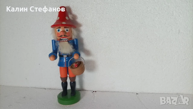 Орехотрошачка, дървена кукла, много красива, Гъбарко, снимка 6 - Колекции - 50457721