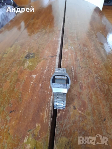 Стар електронен часовник Wintron