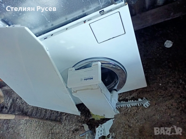 ЗА ЧАСТИ пералня miele softtronic w416 миеле изгорял нагревател и платката не работи, отпред панела , снимка 5 - Перални - 52028546