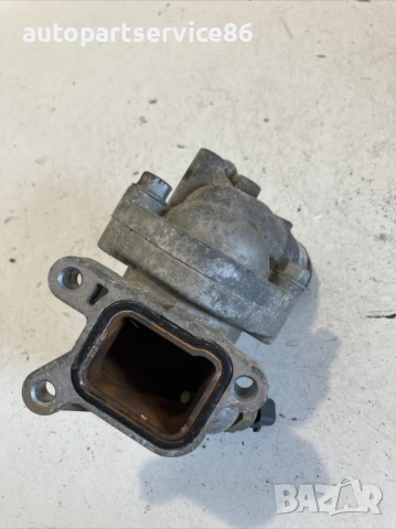 Корпус на термостат за KIA Venga 1.4 CRDi (2012), снимка 3 - Части - 53441518