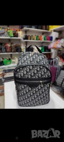 раница Louis vuitton gucci MCM , снимка 7 - Раници - 51326168