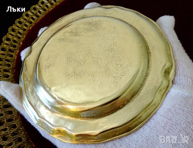 Бронзова чиния релеф барок. , снимка 2 - Антикварни и старинни предмети - 36598556