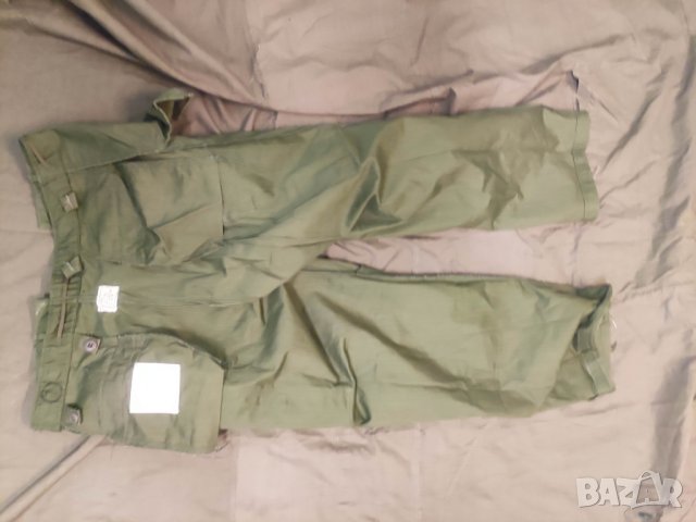 Продавам американски военен панталон , снимка 6 - Панталони - 43439408