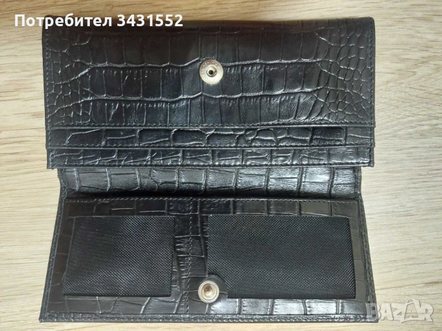 Дамско портмоне Loreta, снимка 3 - Портфейли, портмонета - 53374477