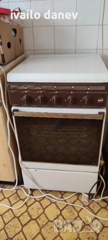Газова готварска печка/Хладилник , снимка 1