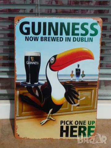 Метална табела бира Guinness тукан бар на плажа тъмна наливна сервитьор